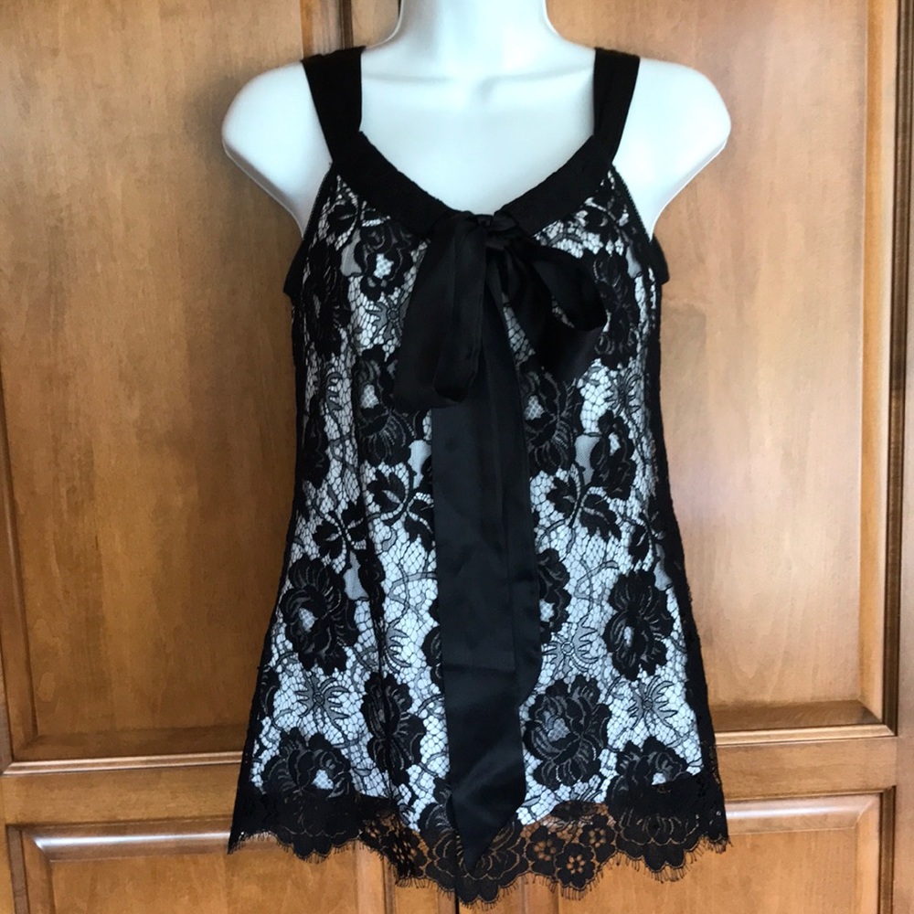 KAREN KANE BLACK LACE FLORAL SLEEVELESS TOP SILK & NYLON Size S Excellent Cond